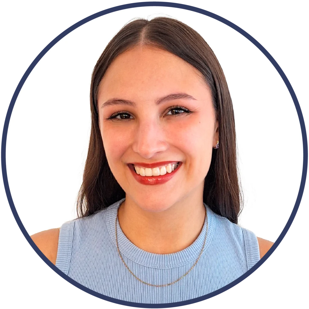 fotografia de una mujer en la sección nosotros de romanekting